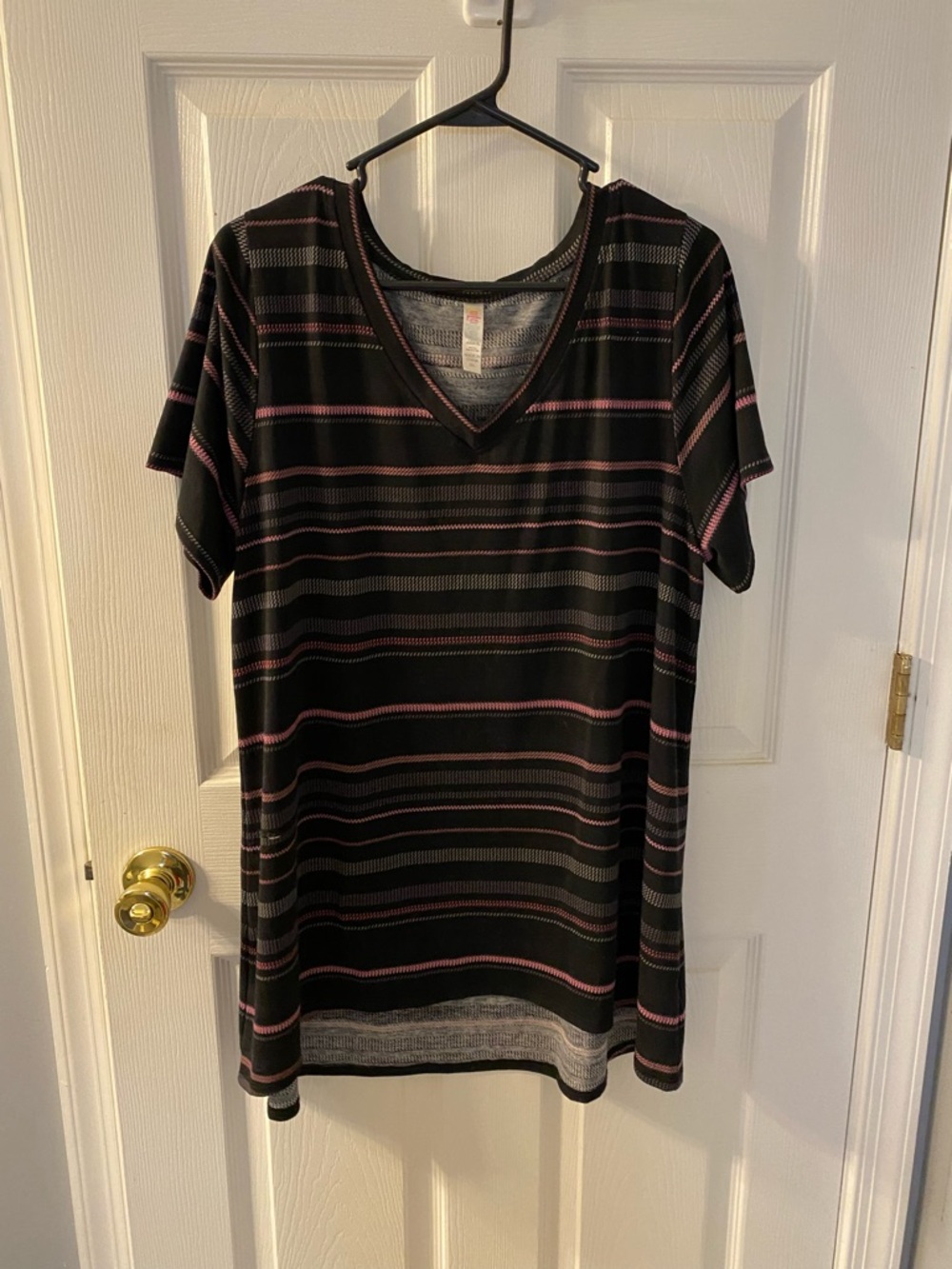 LuLaRoe Black V-Neck Tunic with Pink Stripe Accents